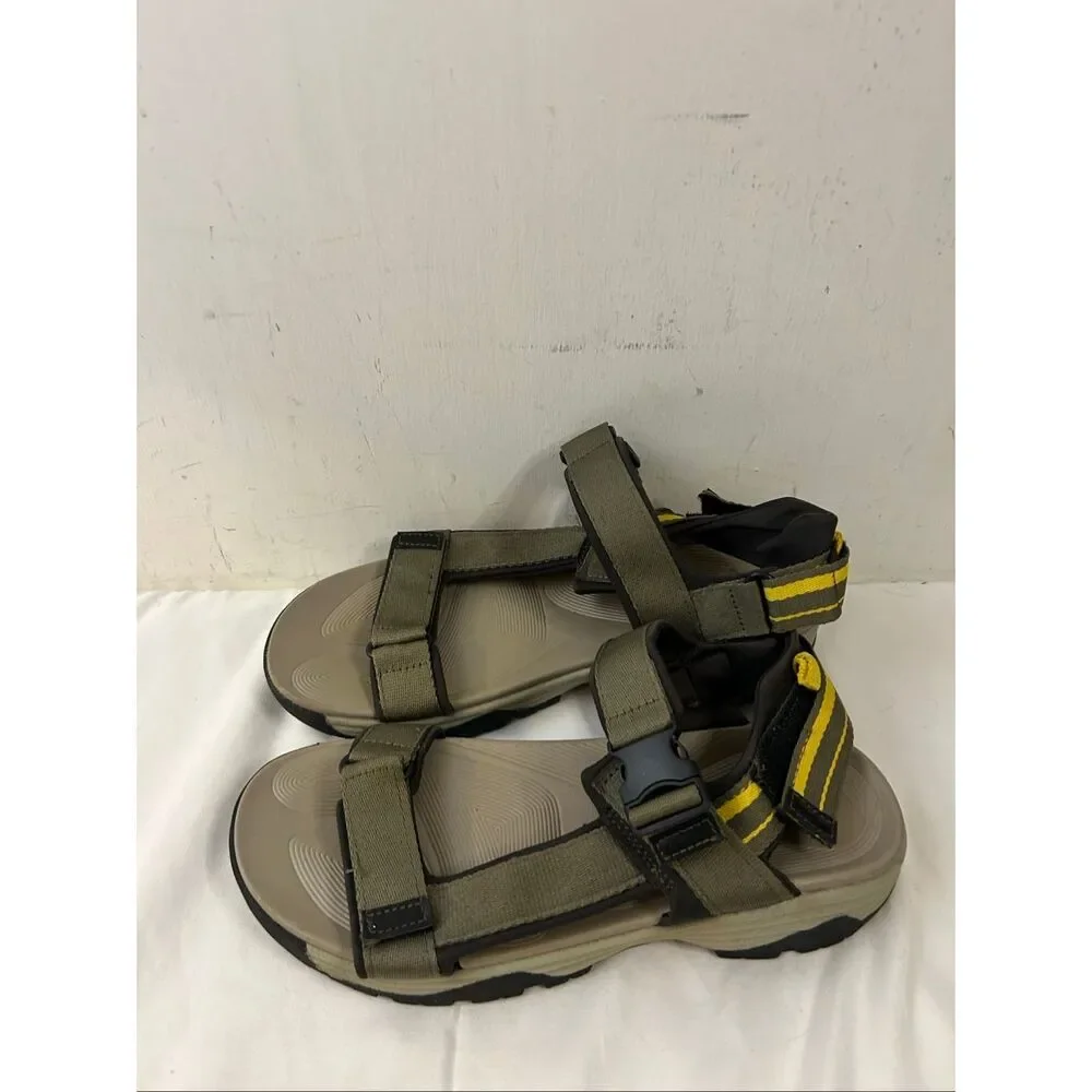 Ozark Trails Outdoor Men’s sandals size‎ 8 gray yellow